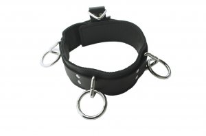 Locking 3-Ring Black Leather Collar